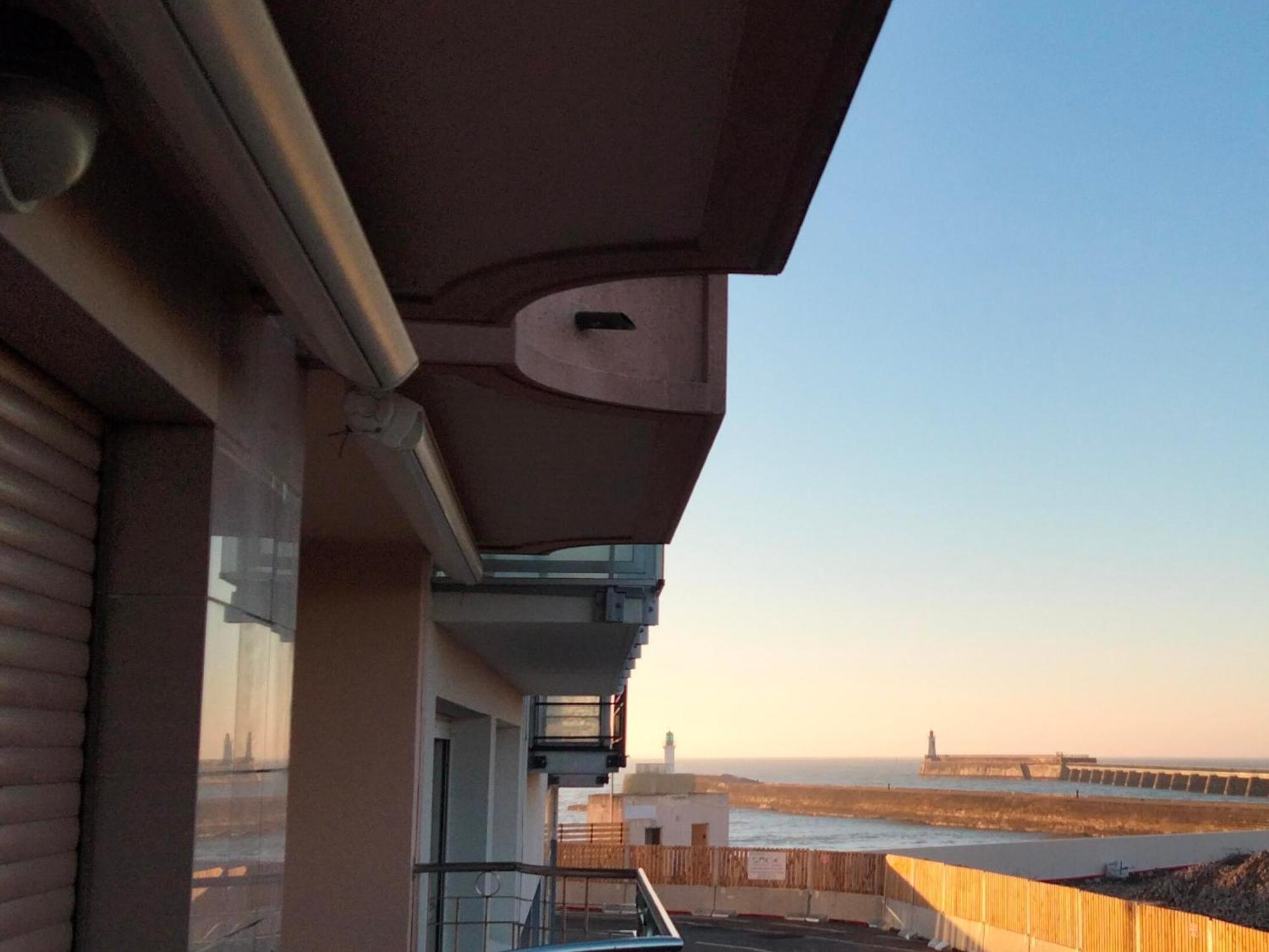 Studio Alcove - Face Au Chenal, 50M Plage/Port, 700M Centre-Ville, Capacite 3 Pers., Confort Moderne - Fr-1-331-202 莱萨布勒-多洛讷 外观 照片